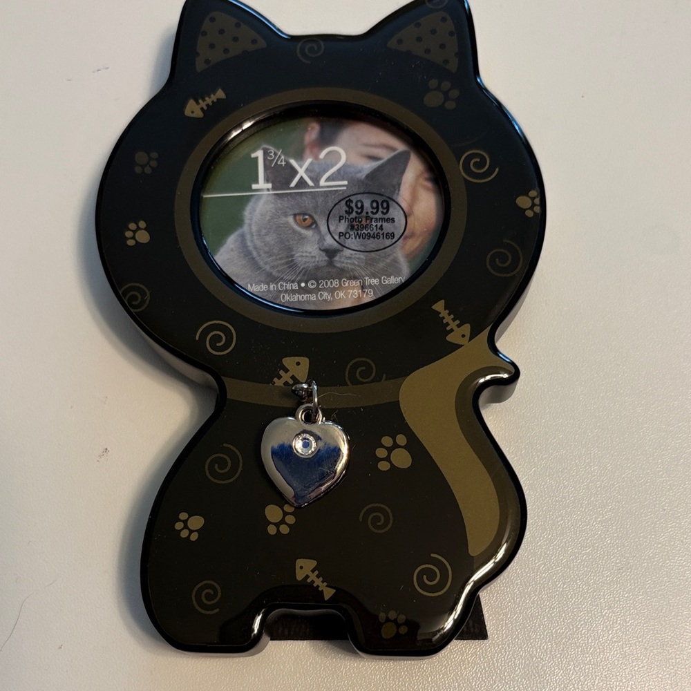 Black Cat-Shaped Photo Frame